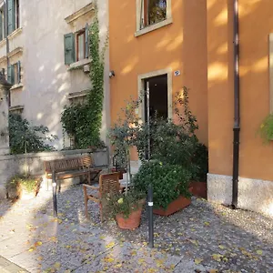** Pensjonat Casa Panvinio Włochy