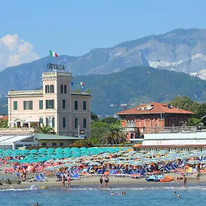 Italia Italia